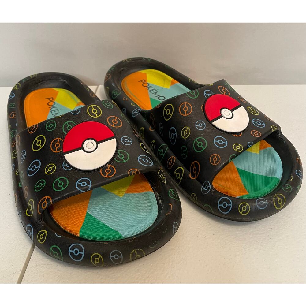 Pokemon Ground‎ up slip on Flip Flop black green 6 Unisex soft slides